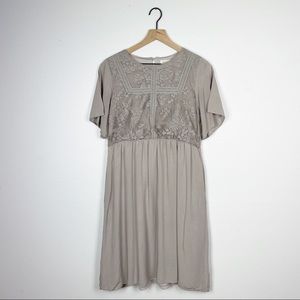Roolee grey lace flutter sleeve shift dress medium